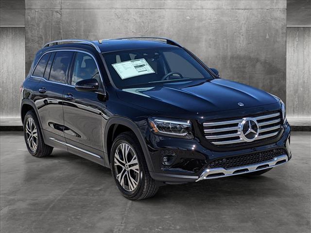 new 2024 Mercedes-Benz GLB 250 car, priced at $53,215