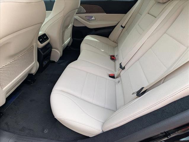 new 2026 Mercedes-Benz GLE 450 car, priced at $78,130