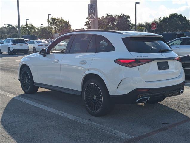 new 2025 Mercedes-Benz GLC 300 car, priced at $59,385