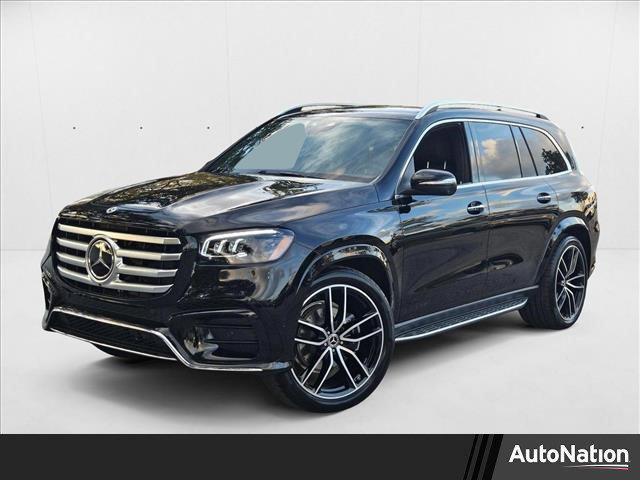 new 2025 Mercedes-Benz GLS 580 car, priced at $119,095