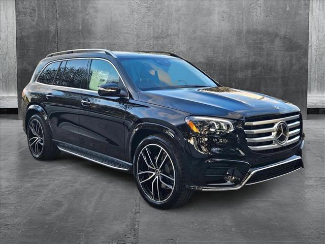 new 2025 Mercedes-Benz GLS 580 car, priced at $119,095