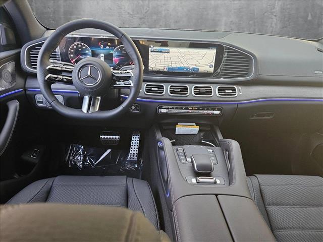 new 2025 Mercedes-Benz GLS 580 car, priced at $119,095