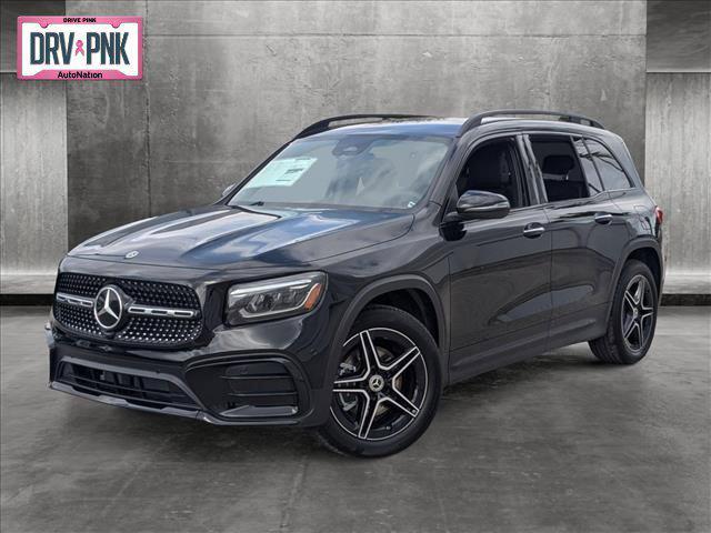 new 2025 Mercedes-Benz GLB 250 car, priced at $51,975