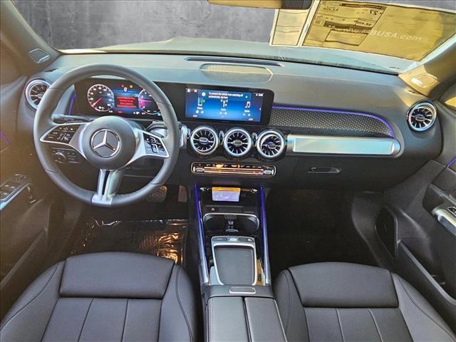 new 2024 Mercedes-Benz GLB 250 car, priced at $51,325