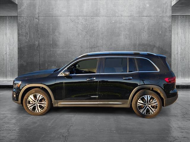 new 2024 Mercedes-Benz GLB 250 car, priced at $51,325