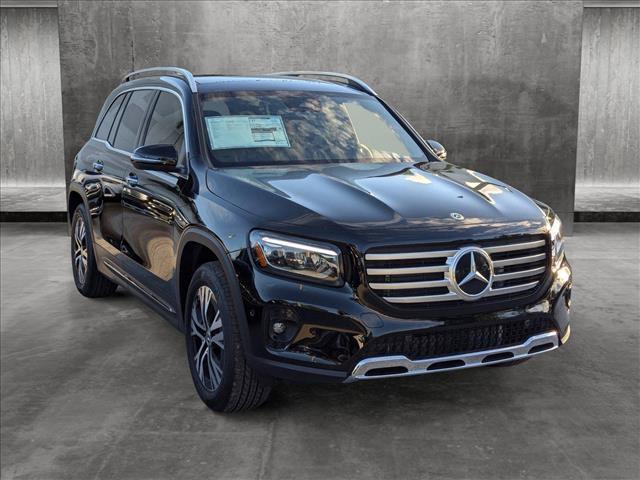 new 2024 Mercedes-Benz GLB 250 car, priced at $51,325