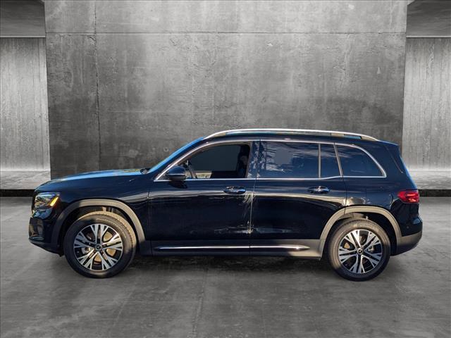 new 2024 Mercedes-Benz GLB 250 car, priced at $51,325