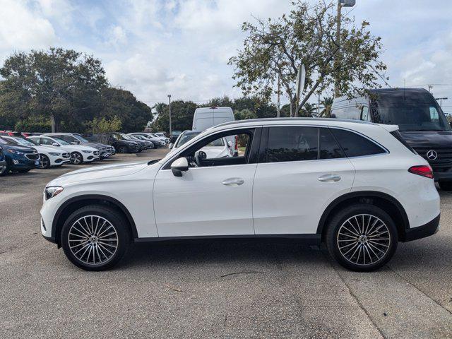 new 2025 Mercedes-Benz GLC 300 car, priced at $55,060