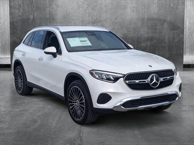 new 2025 Mercedes-Benz GLC 300 car, priced at $55,060