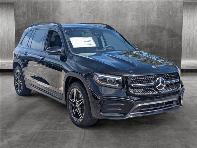 new 2025 Mercedes-Benz GLB 250 car, priced at $51,975