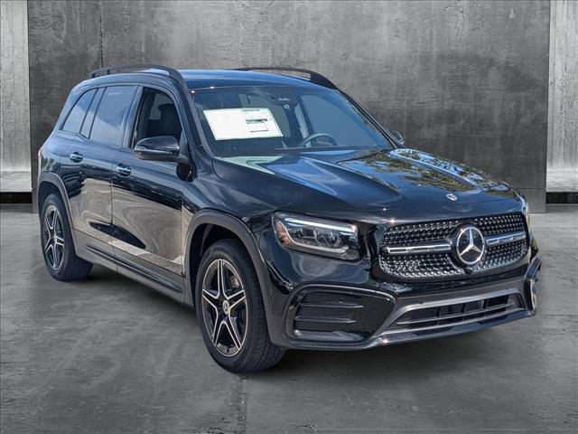 new 2025 Mercedes-Benz GLB 250 car, priced at $51,975