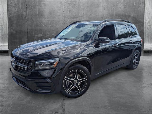 new 2025 Mercedes-Benz GLB 250 car, priced at $51,975