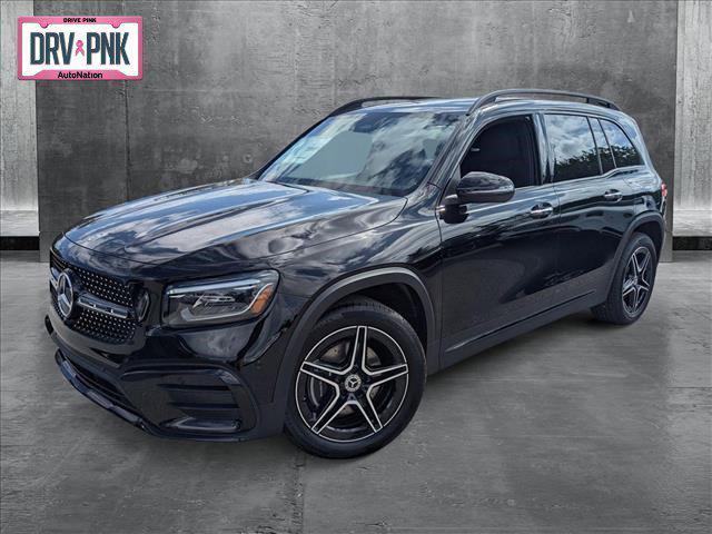 new 2025 Mercedes-Benz GLB 250 car, priced at $51,975