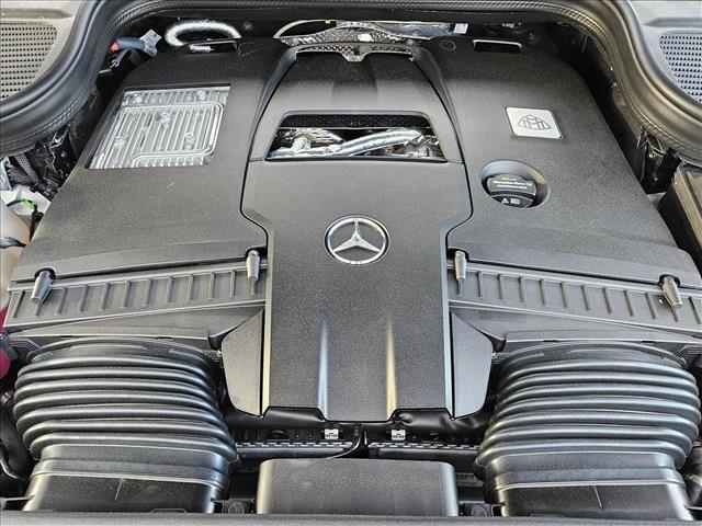 new 2025 Mercedes-Benz Maybach GLS 600 car, priced at $194,285