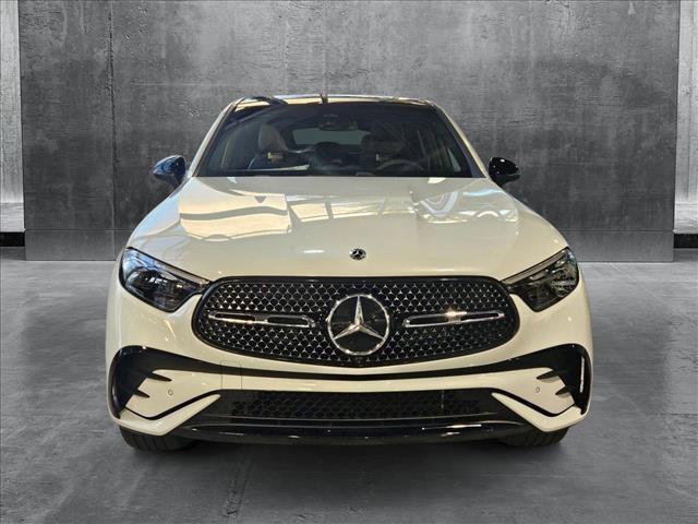 new 2025 Mercedes-Benz GLC 300 car, priced at $69,185