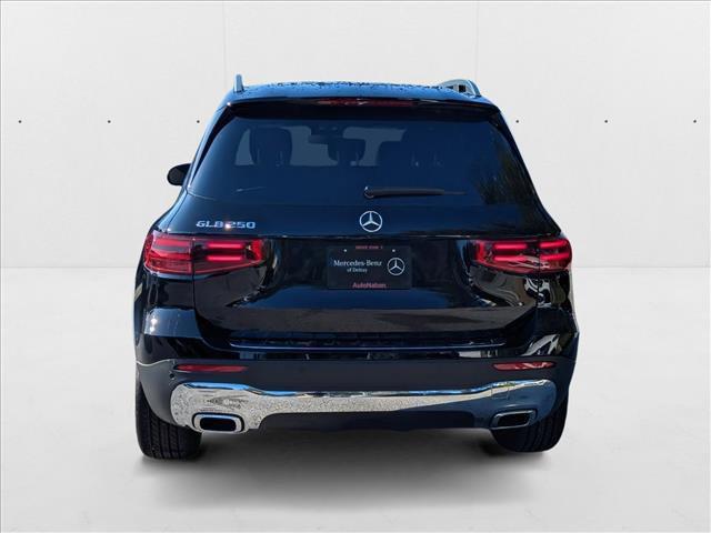 new 2025 Mercedes-Benz GLB 250 car, priced at $47,145