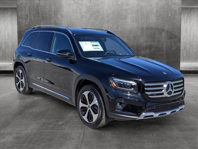 new 2024 Mercedes-Benz GLB 250 car, priced at $51,925