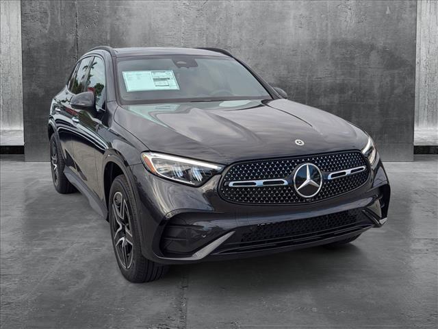 new 2025 Mercedes-Benz GLC 300 car, priced at $60,785