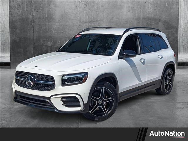 used 2025 Mercedes-Benz GLB 250 car, priced at $41,944