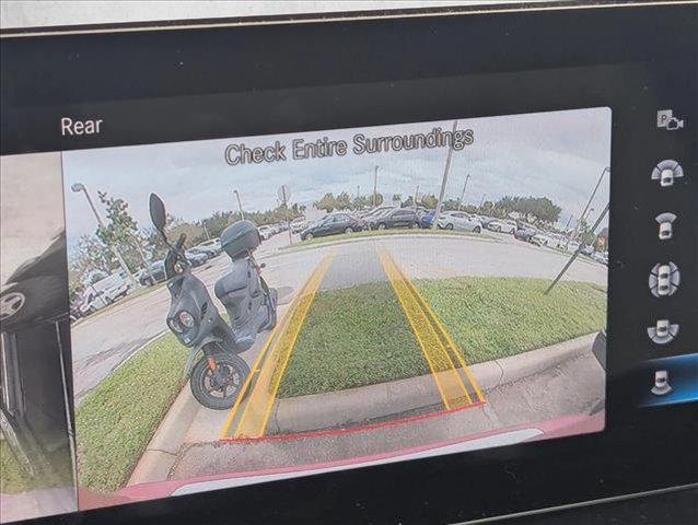 used 2022 Mercedes-Benz GLB 250 car, priced at $23,882