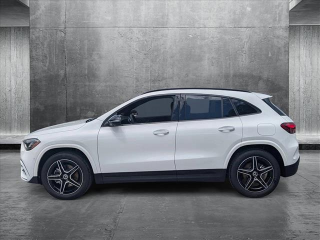 new 2025 Mercedes-Benz GLA 250 car, priced at $53,790