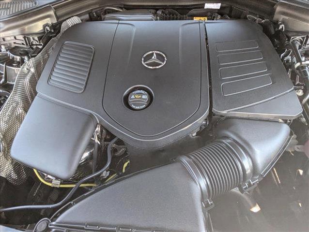 new 2025 Mercedes-Benz GLC 300 car, priced at $56,985