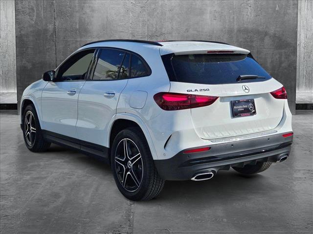 new 2025 Mercedes-Benz GLA 250 car, priced at $51,940