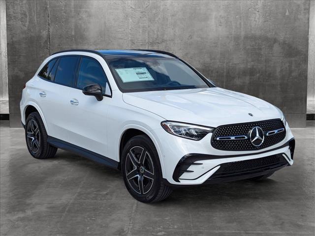 new 2025 Mercedes-Benz GLC 300 car, priced at $60,035