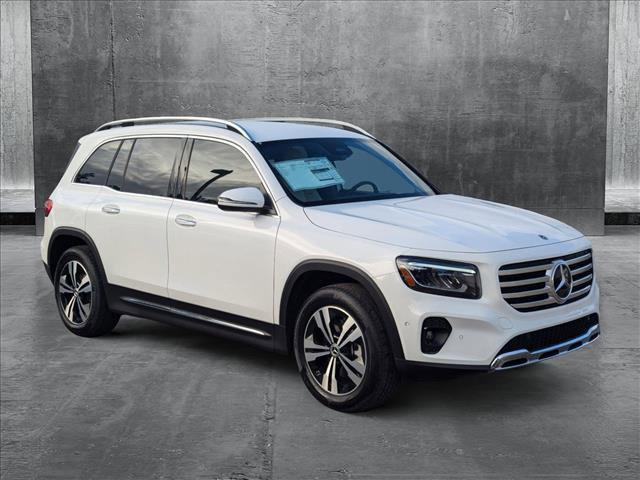 new 2025 Mercedes-Benz GLB 250 car, priced at $47,145