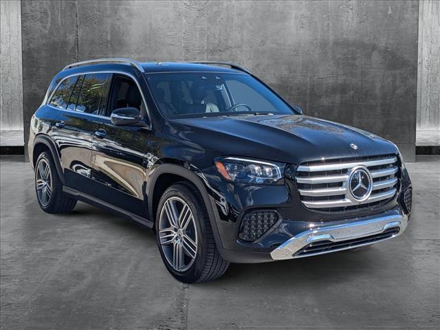 new 2025 Mercedes-Benz GLS 450 car, priced at $91,945