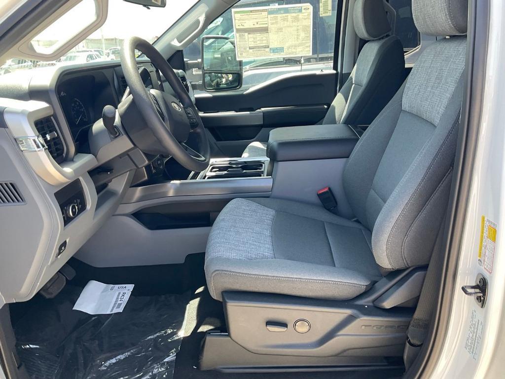 new 2025 Ford F-250 car, priced at $69,200