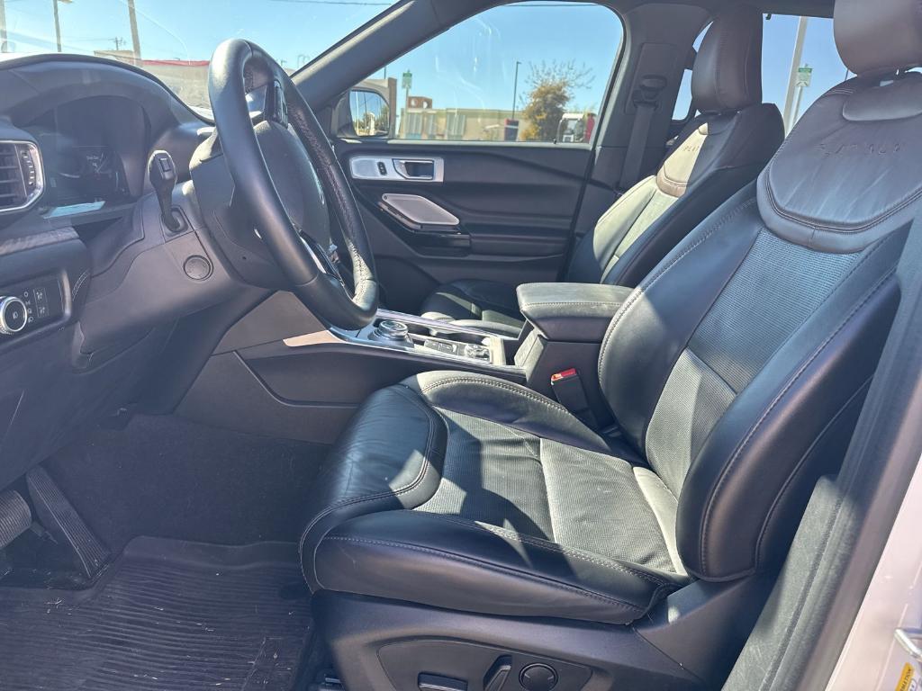 used 2022 Ford Explorer car, priced at $32,854