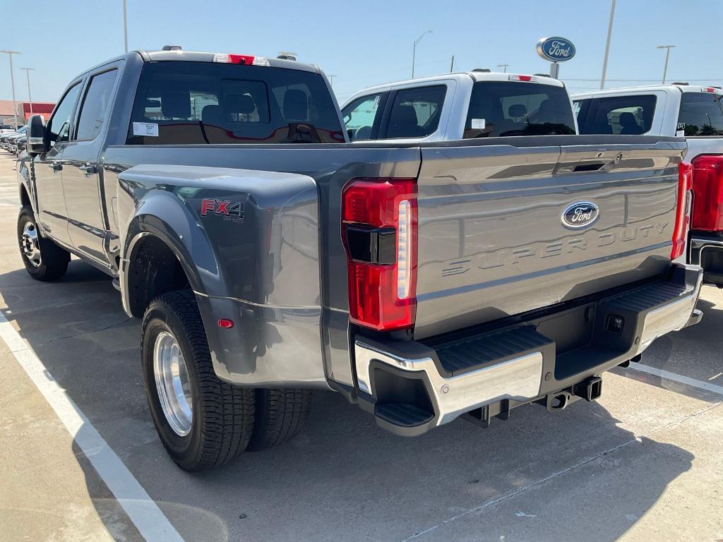 new 2025 Ford F-350 car, priced at $89,060