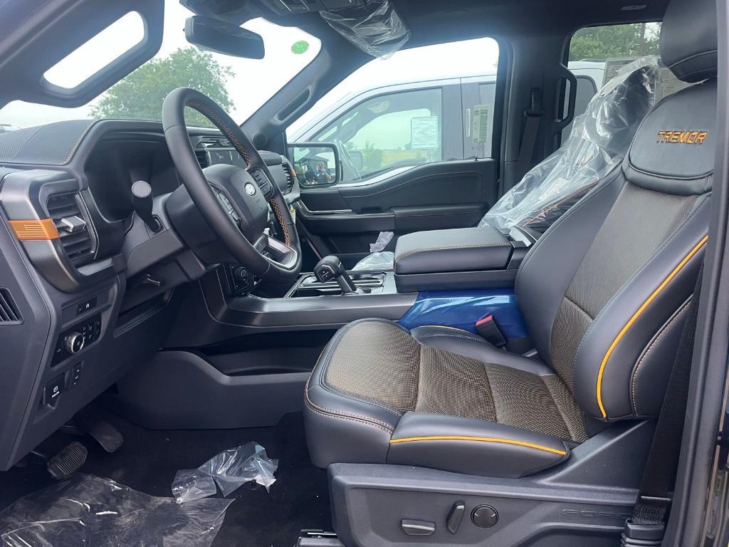 new 2025 Ford F-150 car, priced at $78,513
