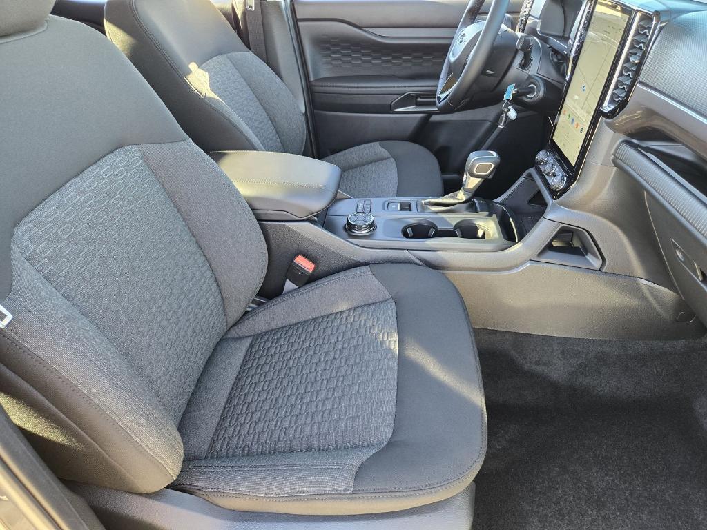 new 2025 Ford Ranger car, priced at $40,518