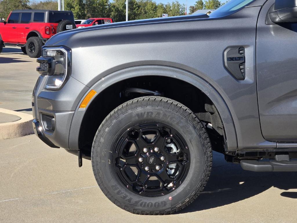 new 2025 Ford Ranger car, priced at $40,518