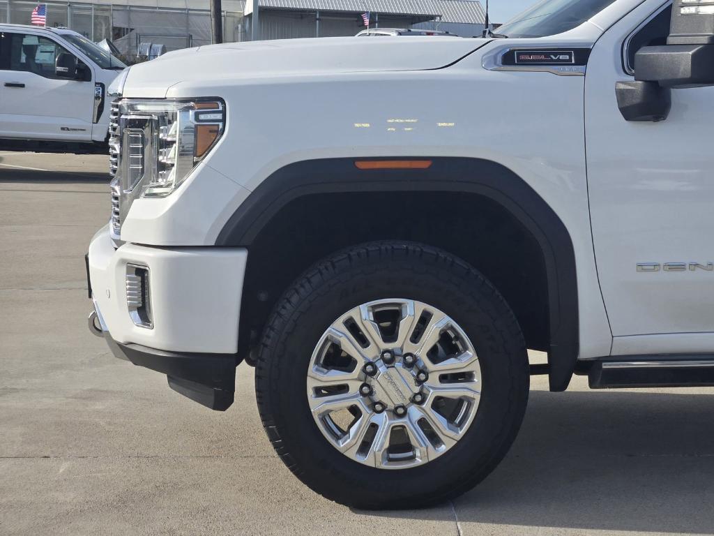 used 2021 GMC Sierra 2500 car, priced at $59,867