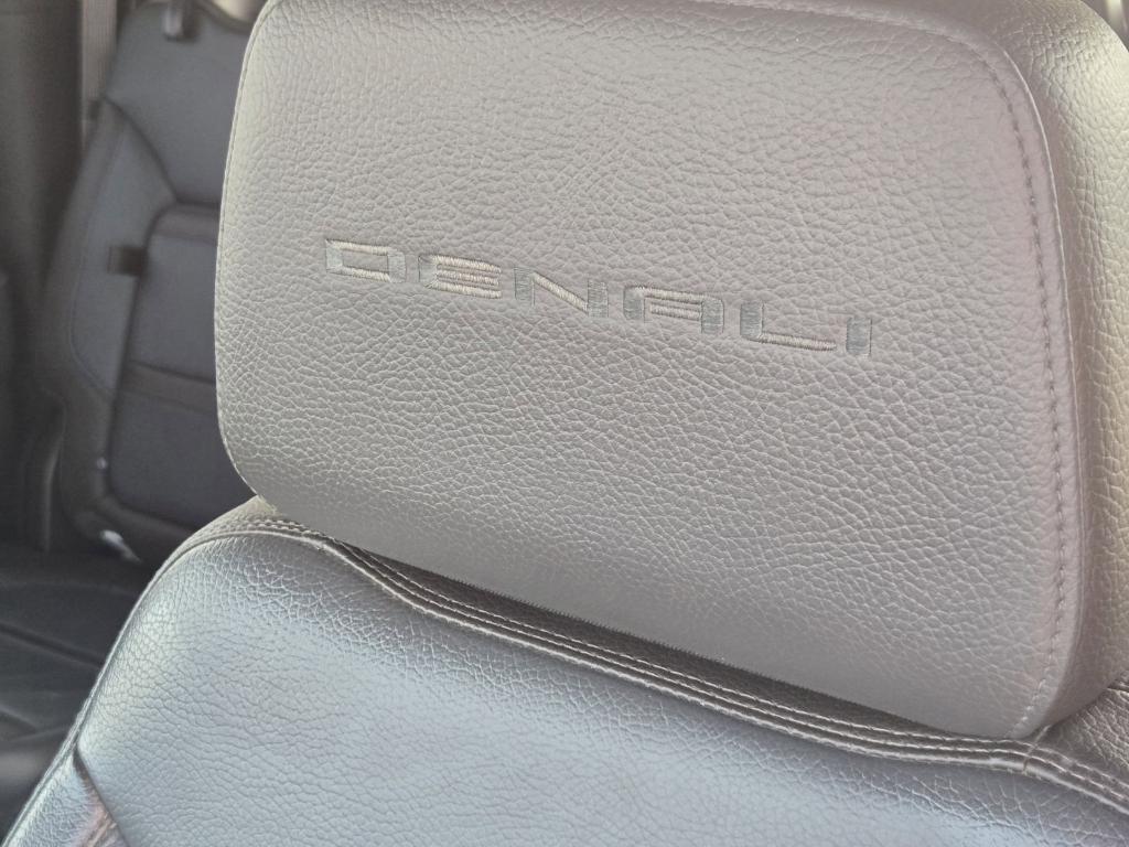 used 2021 GMC Sierra 2500 car, priced at $59,867