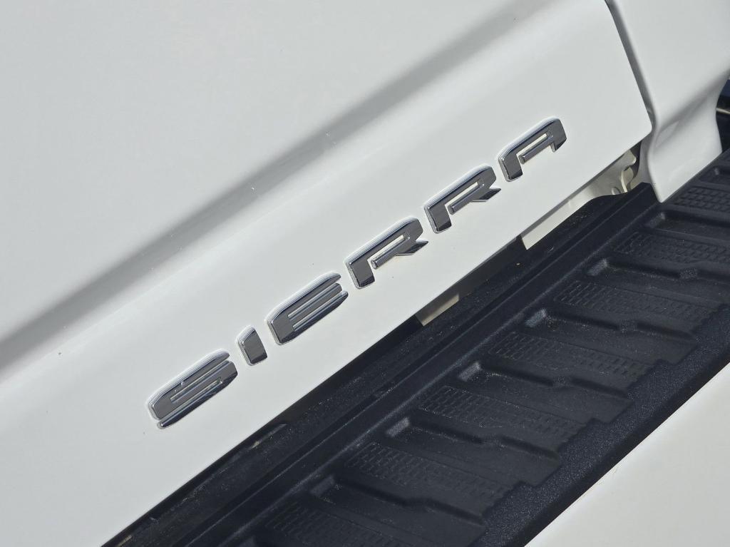 used 2021 GMC Sierra 2500 car, priced at $59,867