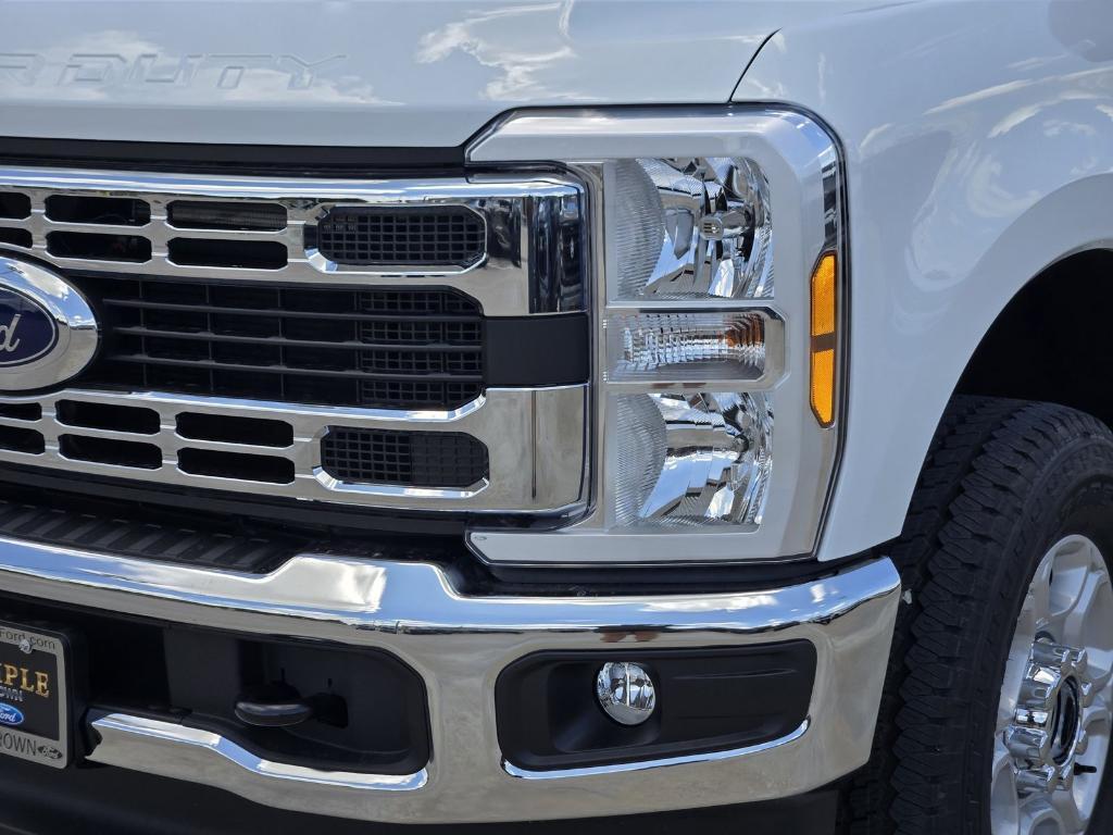 new 2025 Ford F-250 car, priced at $68,340