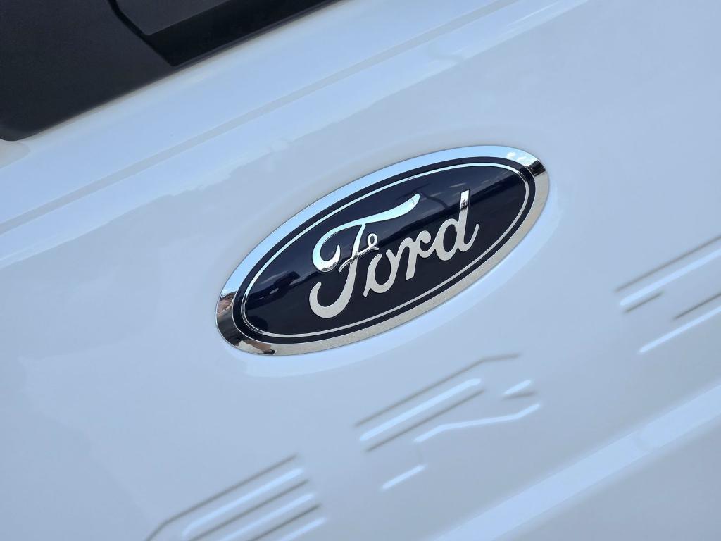 new 2025 Ford F-250 car, priced at $68,340