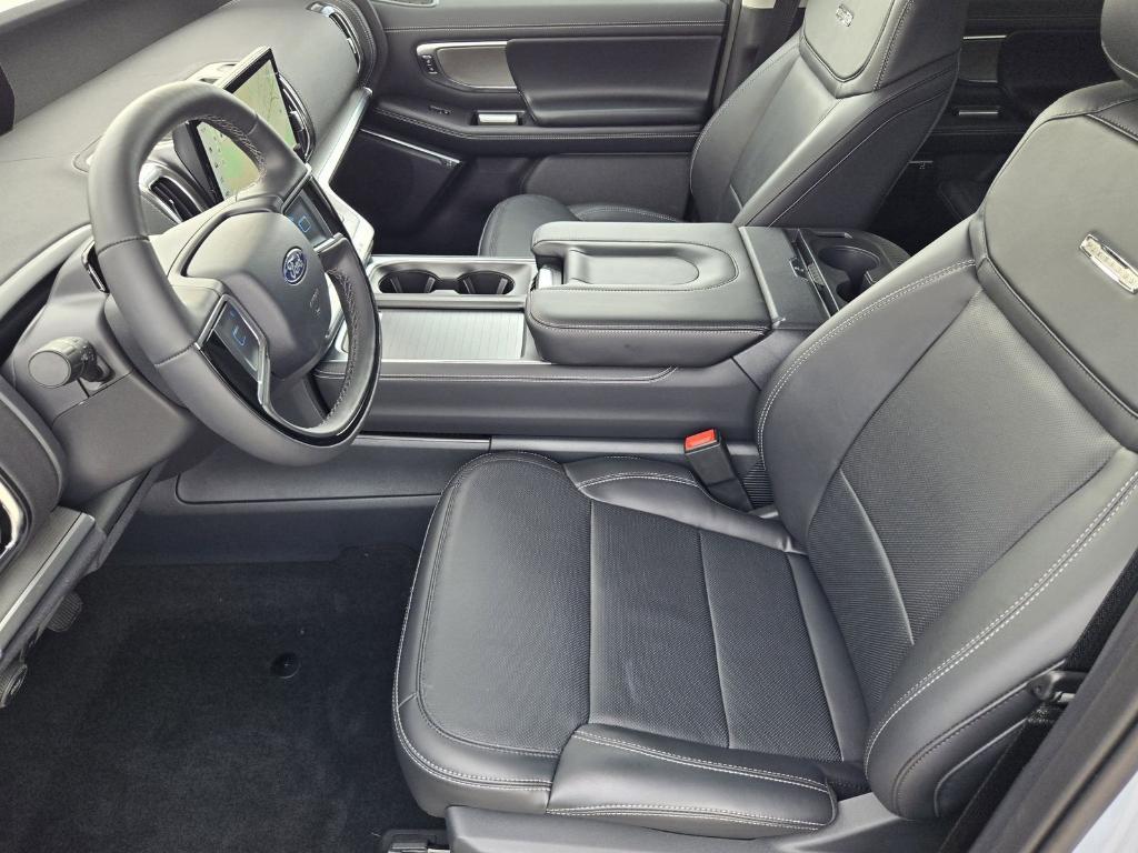 new 2025 Ford Expedition car, priced at $83,630