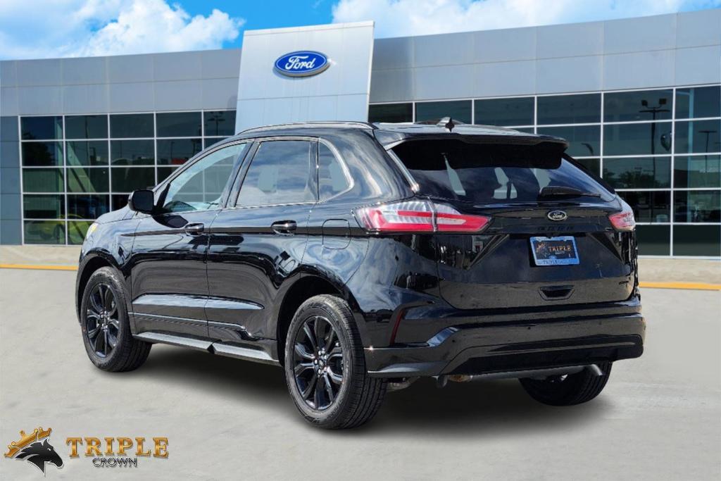 new 2024 Ford Edge car, priced at $31,065