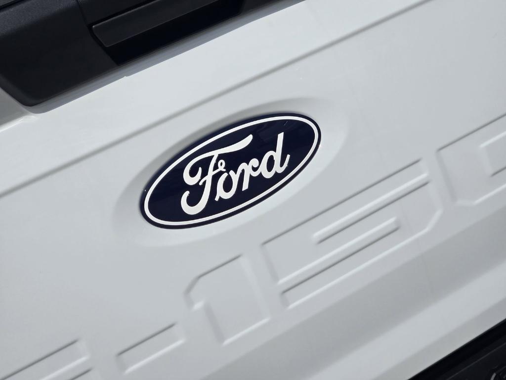 new 2025 Ford F-150 car, priced at $45,172