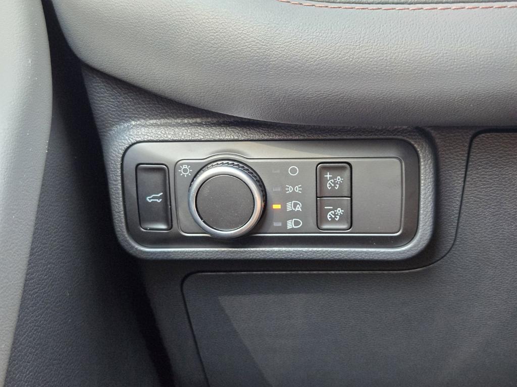 new 2025 Ford Explorer car, priced at $36,450