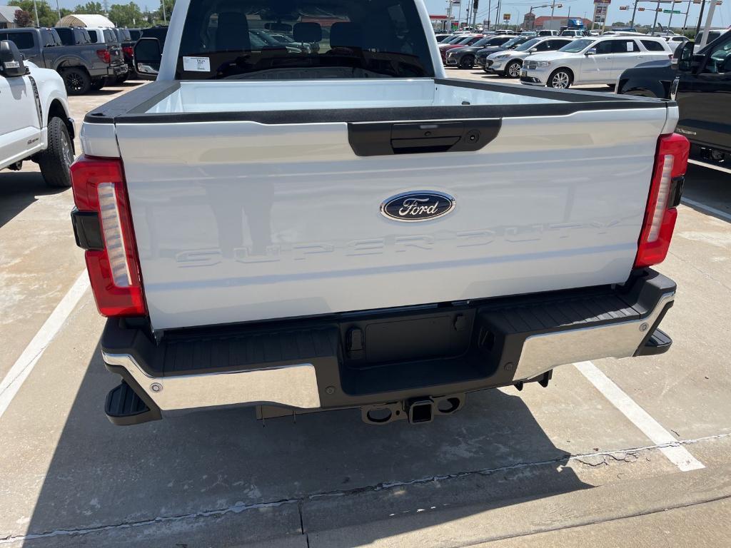 new 2025 Ford F-250 car, priced at $61,745