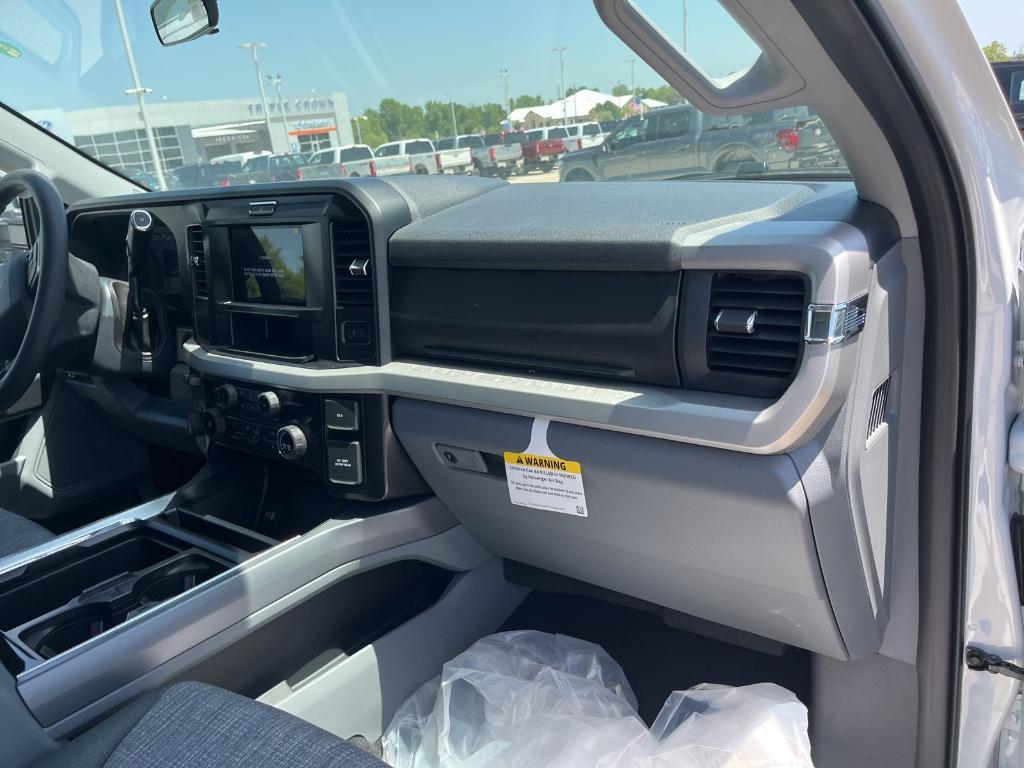 new 2025 Ford F-250 car, priced at $61,745