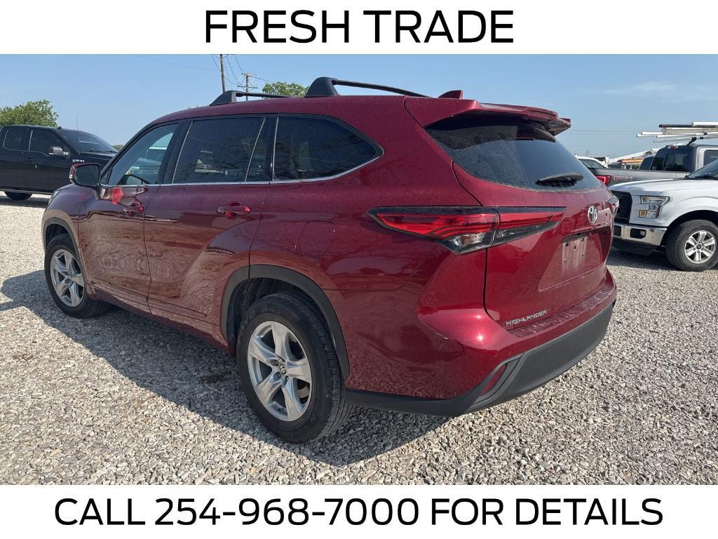 used 2021 Toyota Highlander car, priced at $27,126