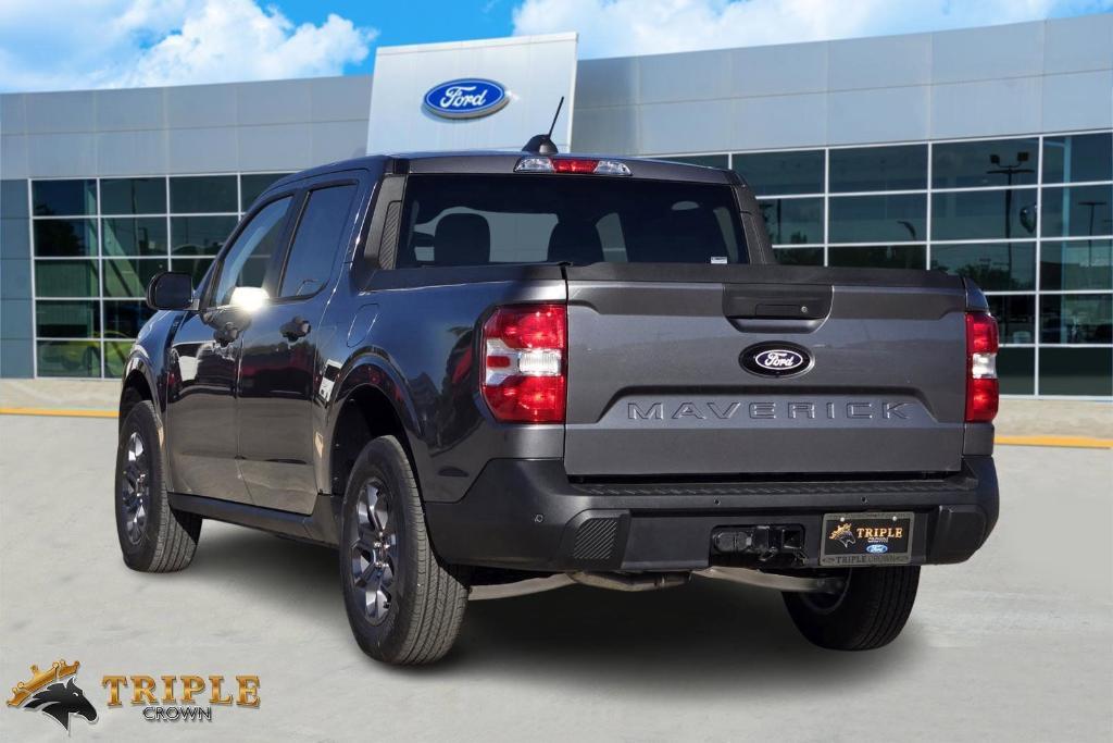 new 2025 Ford Maverick car, priced at $35,981