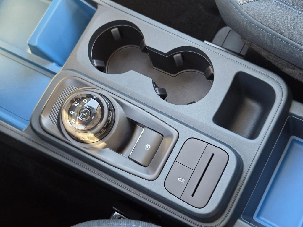 new 2025 Ford Maverick car, priced at $35,981